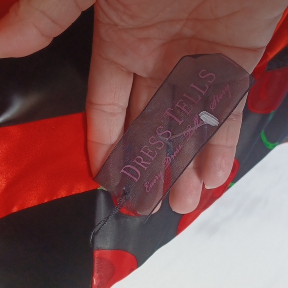 Dresstells 50s Women Cocktail Halter Dress, swing skirt, cherry pattern, corset - Picture 6 of 8